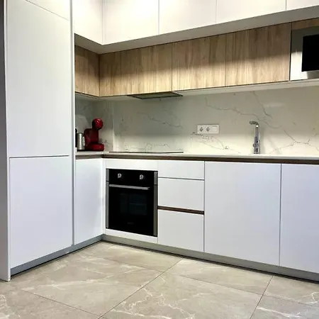 Modern Near The Sea Apartment